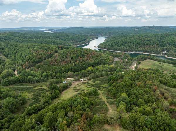 177 Acres of Land for Sale in Rogers, Arkansas