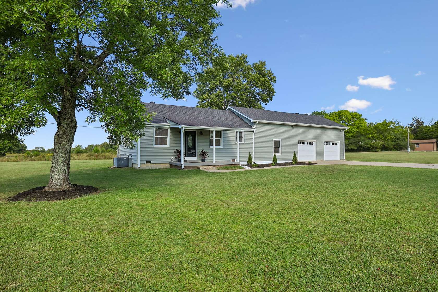 4.45 Acres of Land with Home for Sale in Rockvale, Tennessee