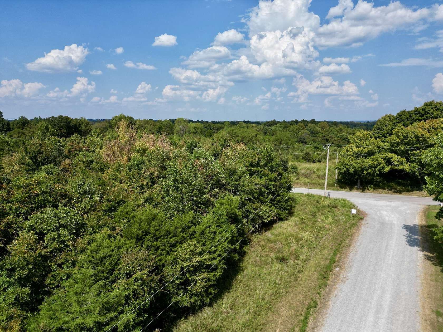4 Acres of Residential Land for Auction in Belton, Kentucky