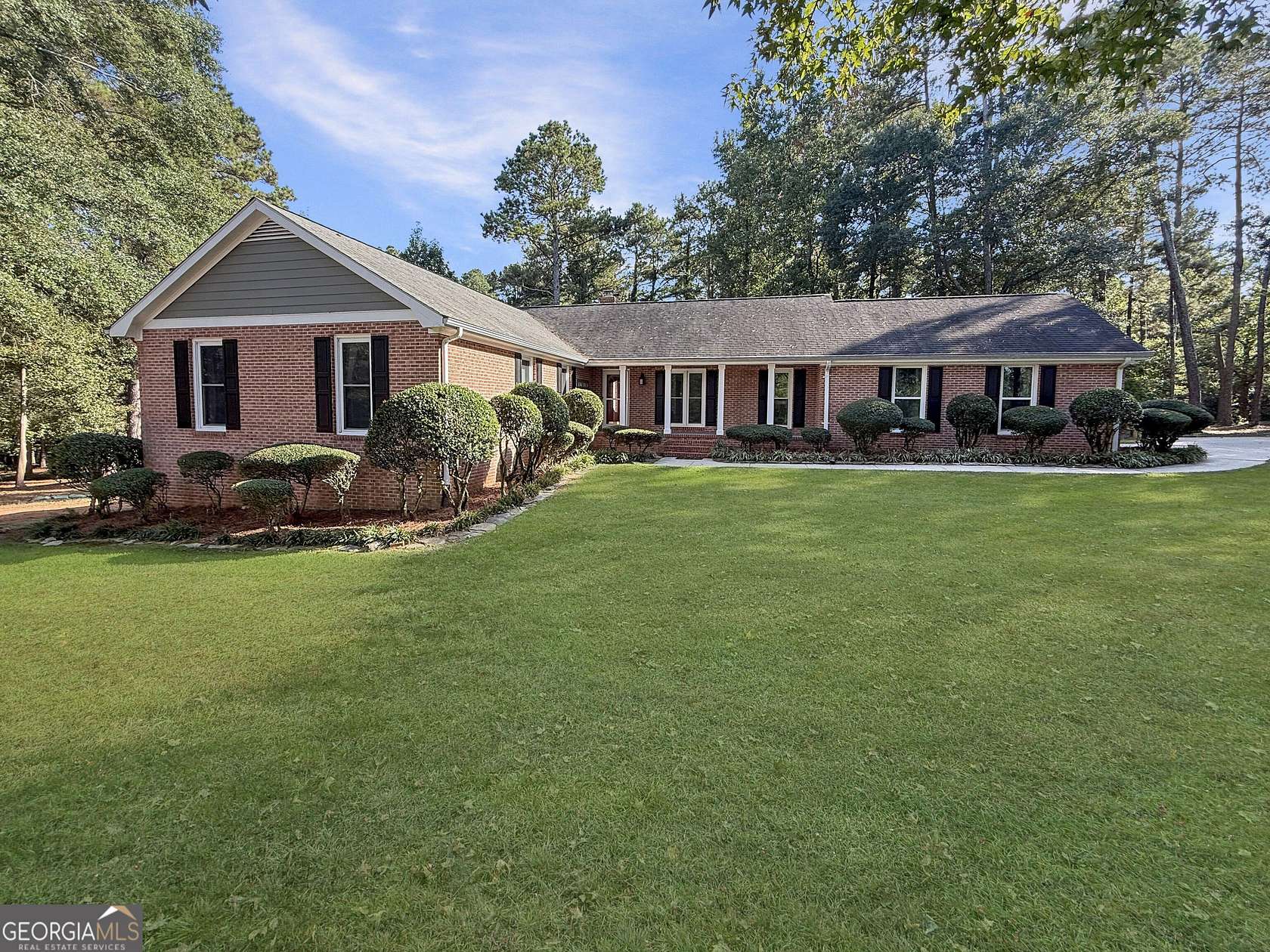 8.54 Acres of Land with Home for Sale in Crawford, Georgia