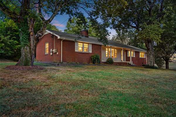 2.2 Acres of Land with Home for Sale in Goodlettsville, Tennessee