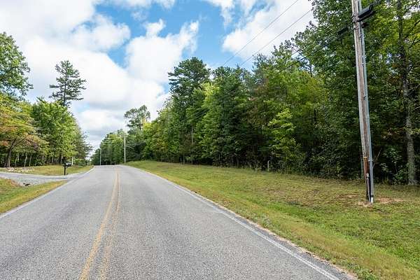 4 Acres of Residential Land for Sale in Monterey, Tennessee