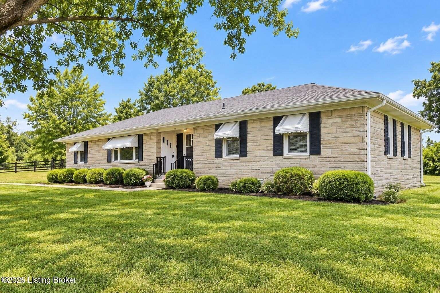 1.5 Acres of Land with Home for Sale in Cerulean, Kentucky