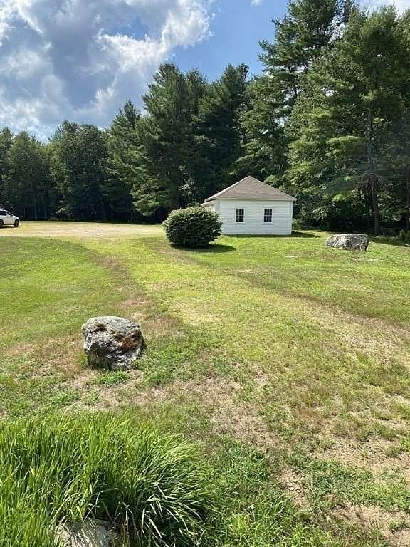 6.69 Acres of Residential Land for Sale in Paxton, Massachusetts