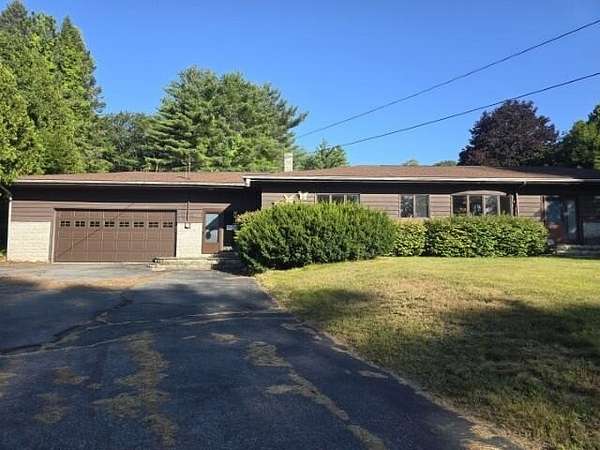 2.5 Acres of Land with Home for Sale in Rumford, Maine