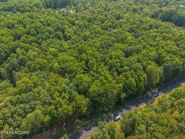 4 Acres of Residential Land for Sale in Monterey, Tennessee