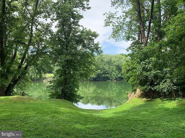 2.14 Acres of Residential Land for Sale in Boyce, Virginia