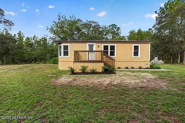 16 Acres of Improved Land for Sale in Palatka, Florida