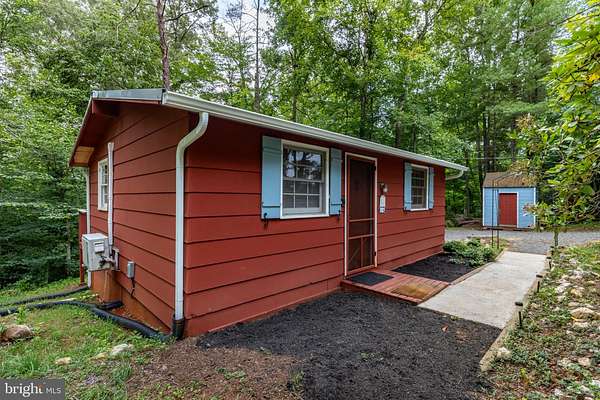 4.1 Acres of Land with Home for Lease in Madison, Virginia