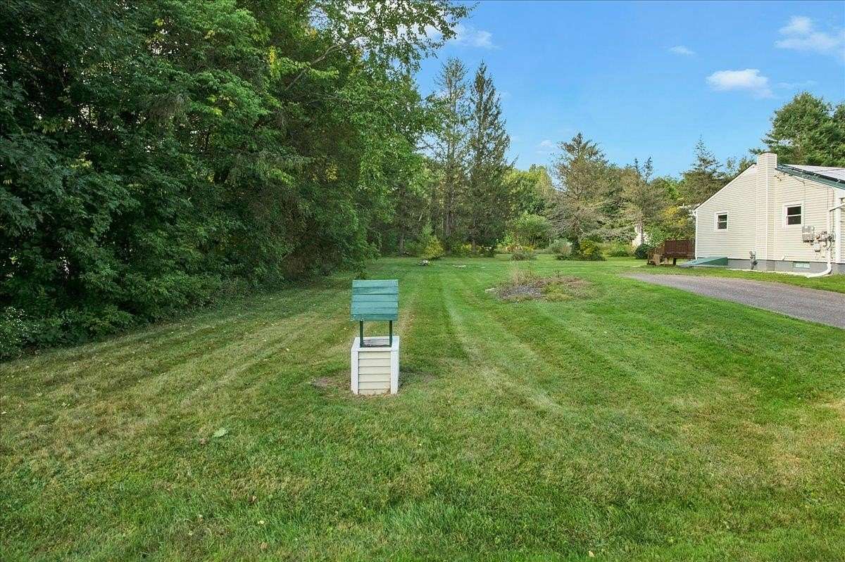 0.22 Acres of Residential Land for Sale in Richmond, Vermont