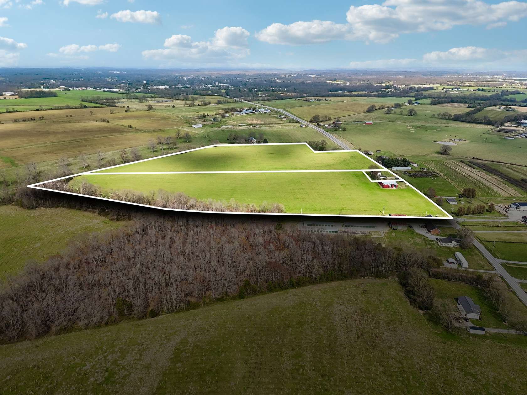 15.8 Acres of Land for Auction in Smithville, Tennessee