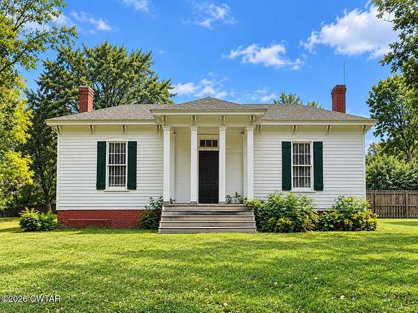 2.57 Acres of Land with Home for Sale in Jackson, Tennessee