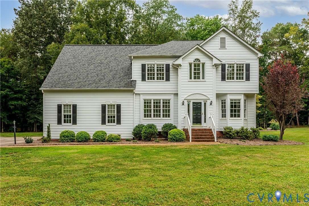 1.64 Acres of Land with Home for Sale in Powhatan, Virginia