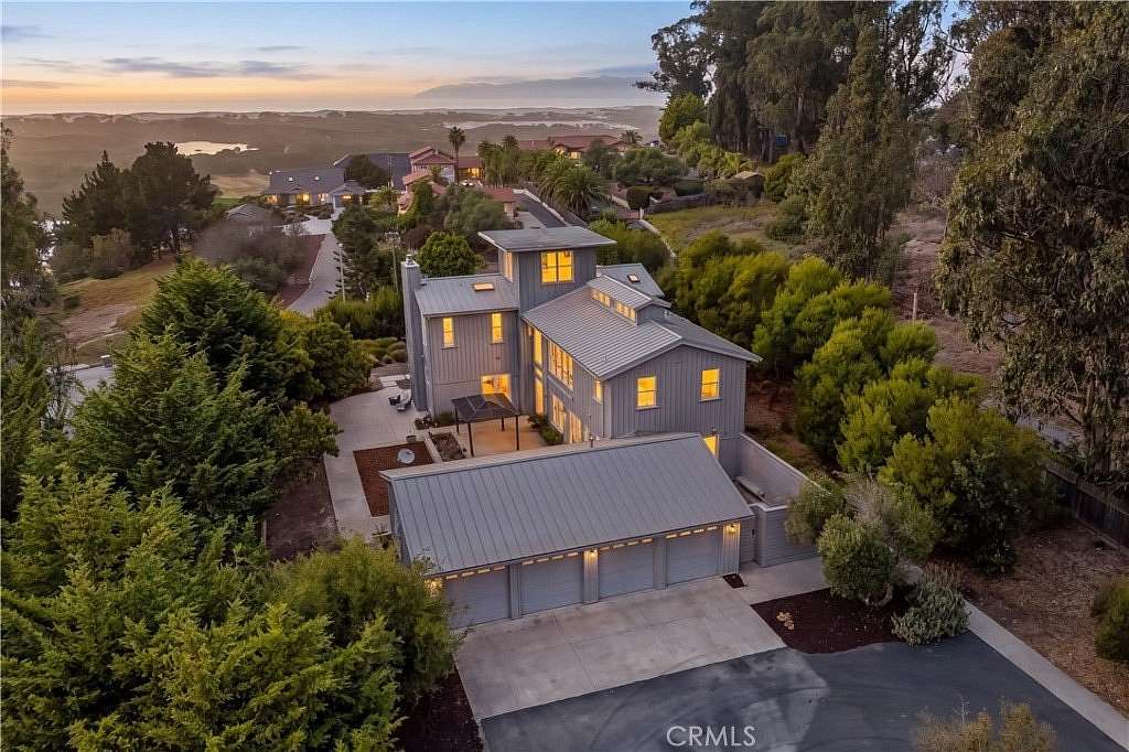 1.7 Acres of Land with Home for Sale in Arroyo Grande, California