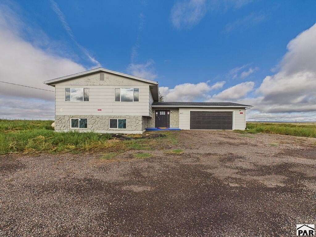20 Acres of Land with Home for Sale in Avondale, Colorado