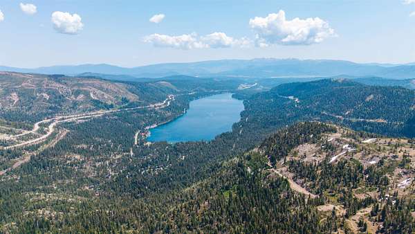 0.32 Acres of Land for Sale in Truckee, California