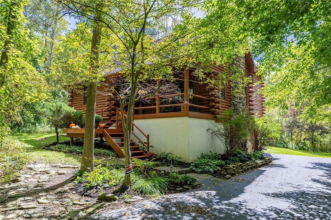 4.9 Acres of Land with Home for Sale in Bloomfield, New York