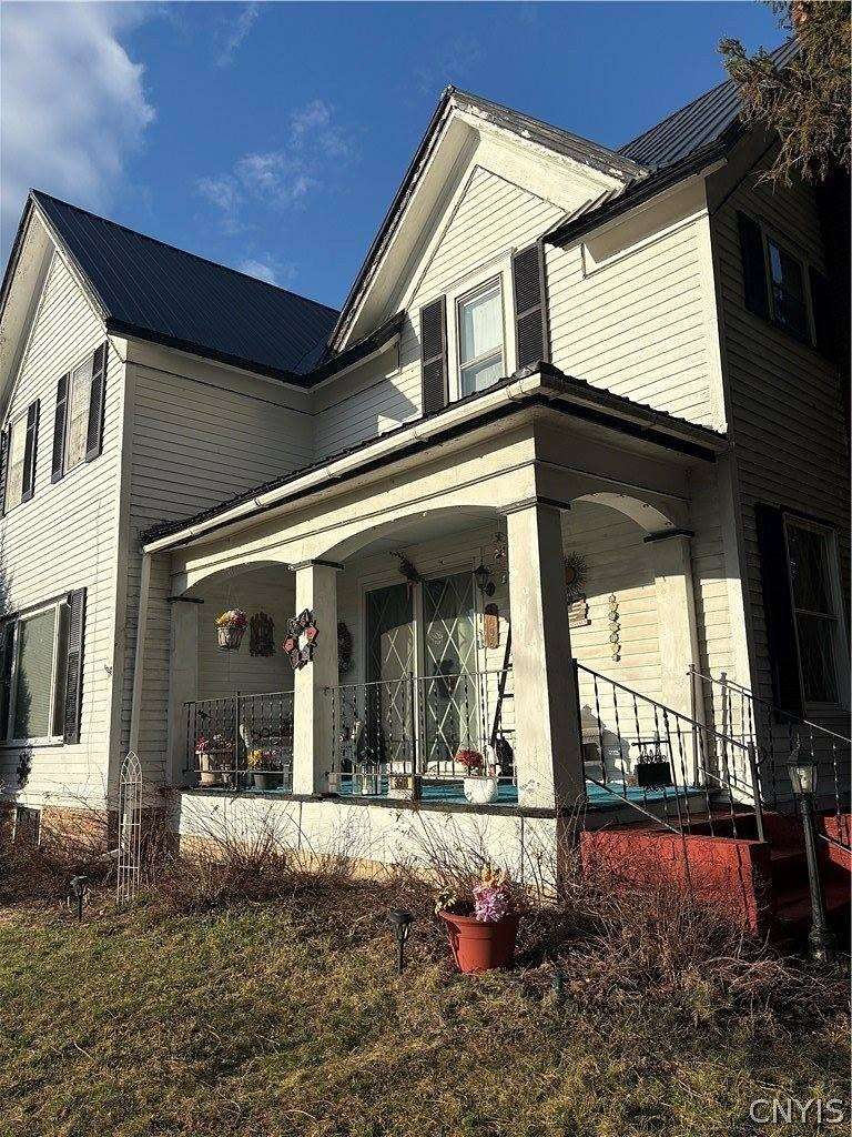 4.1 Acres of Land with Home for Sale in De Kalb, New York