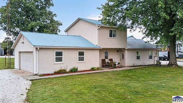 14.8 Acres of Land with Home for Sale in Brazil, Indiana