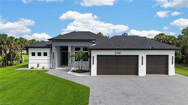 2.27 Acres of Land with Home for Sale in Naples, Florida