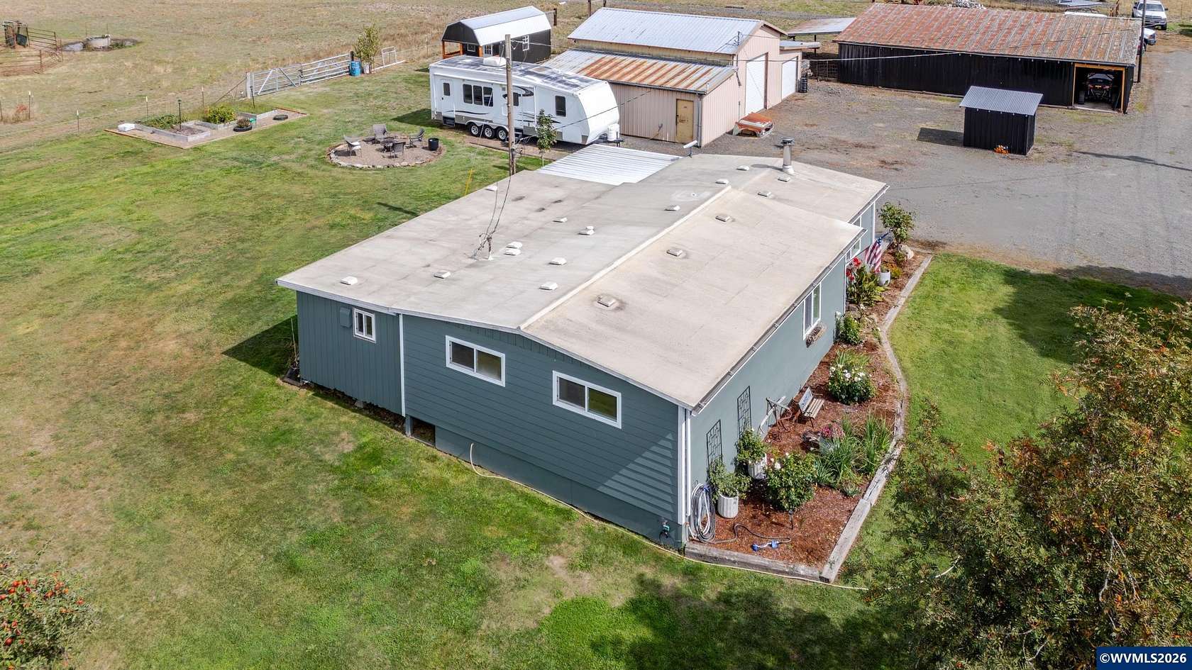 12 Acres of Land with Home for Sale in Lebanon, Oregon