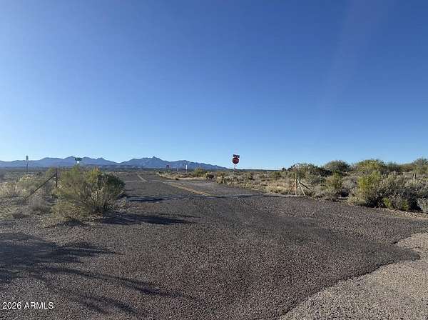 160 Acres of Recreational Land for Sale in Kingman, Arizona
