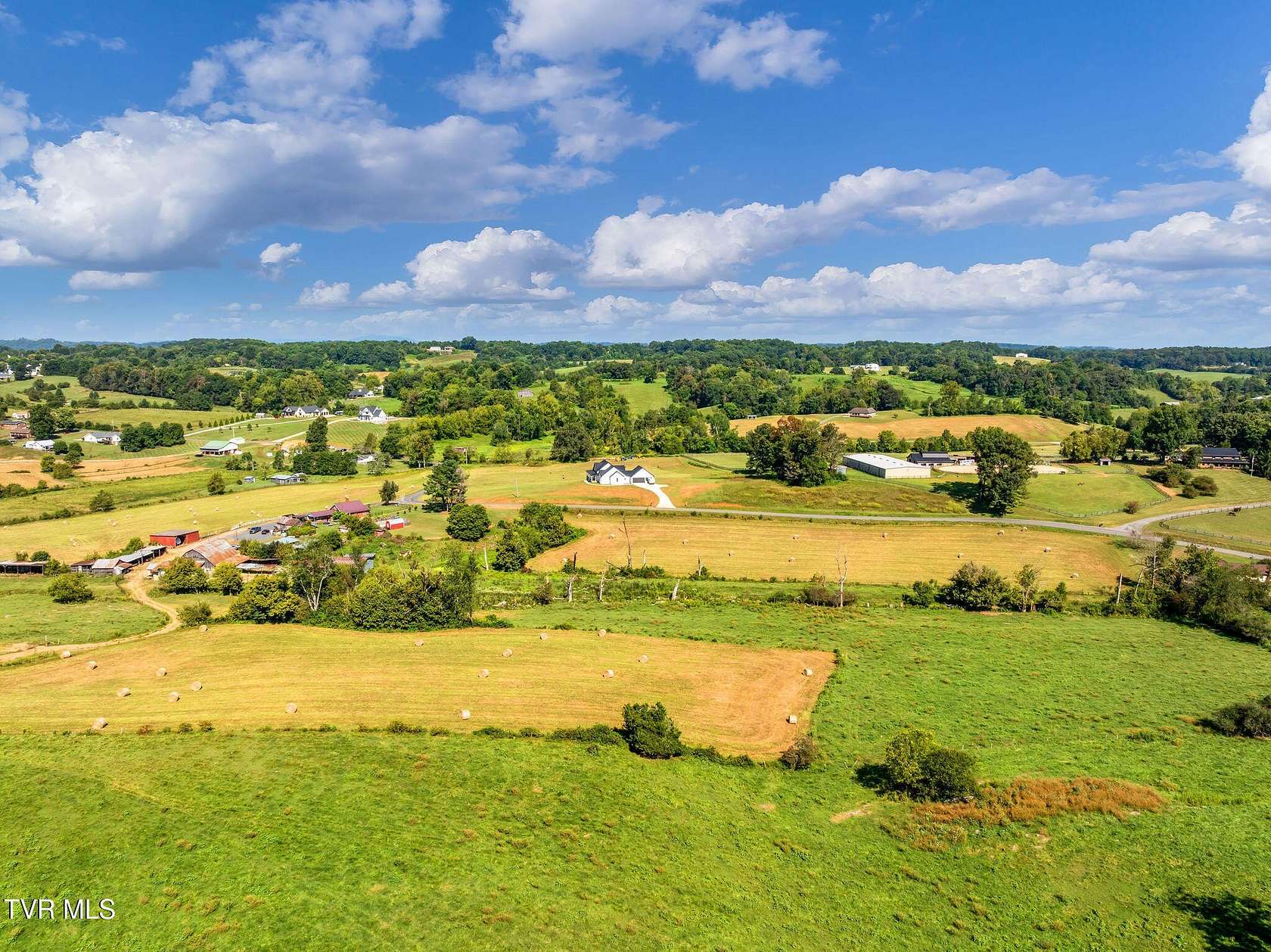 25 Acres of Agricultural & Residential Land for Sale in Jonesborough, Tennessee