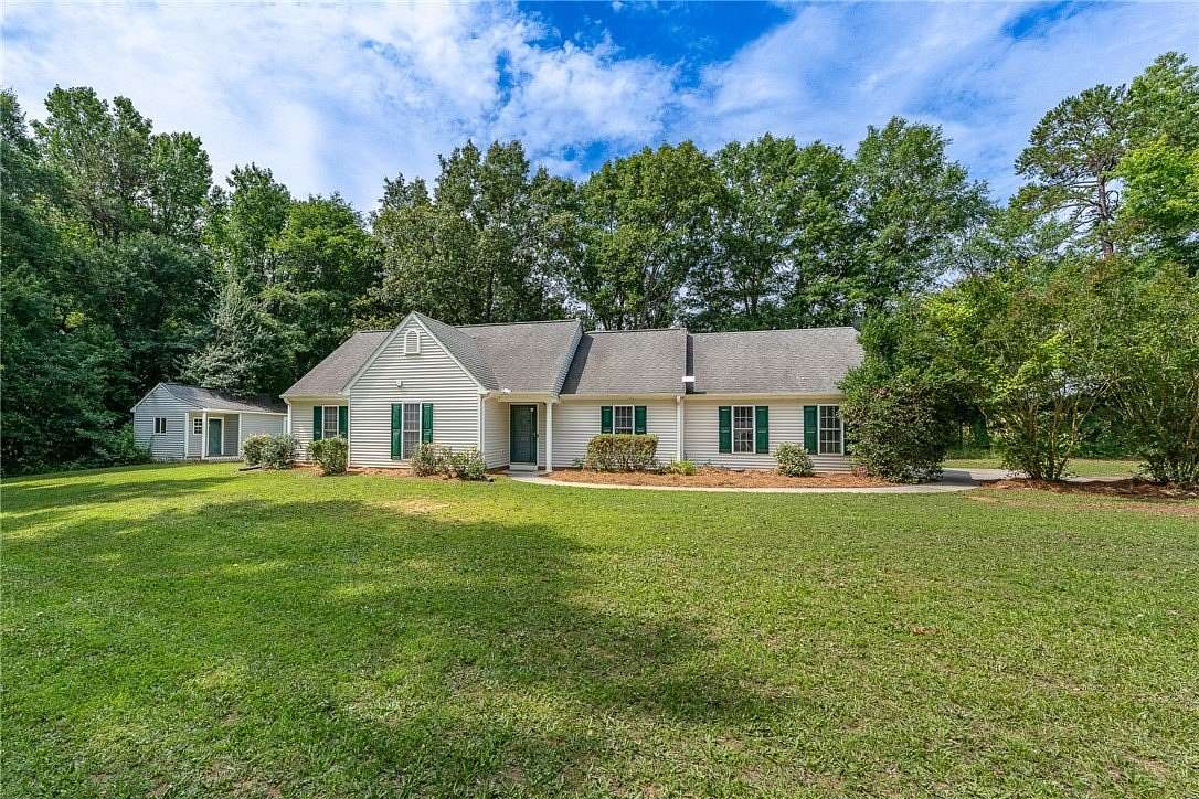 2 Acres of Land with Home for Sale in Williamston, South Carolina