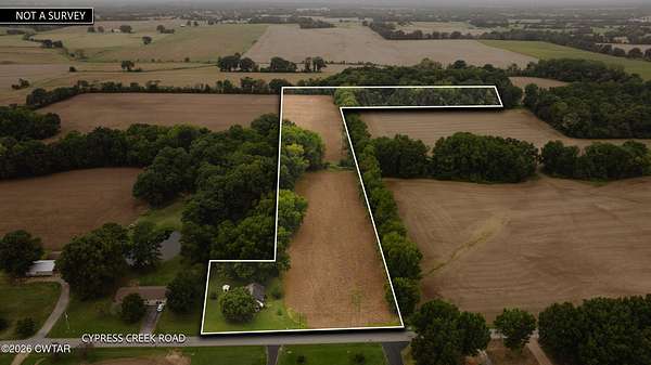 10.5 Acres of Agricultural Land for Sale in Martin, Tennessee