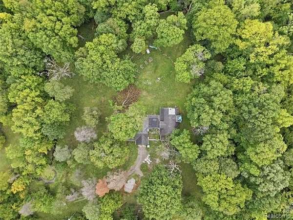2 Acres of Residential Land for Sale in West Bloomfield, Michigan