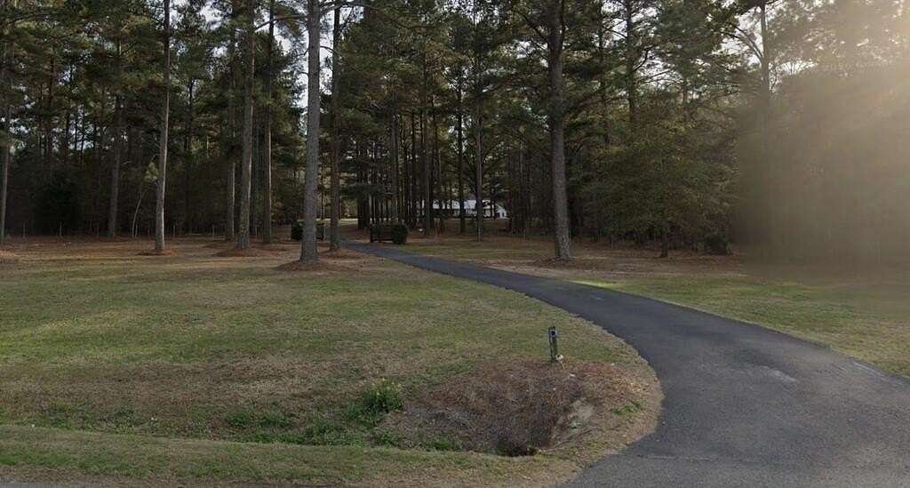 31.3 Acres of Land with Home for Sale in Adel, Georgia