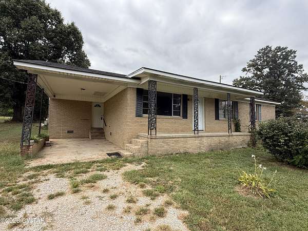 1.64 Acres of Land with Home for Sale in Bells, Tennessee