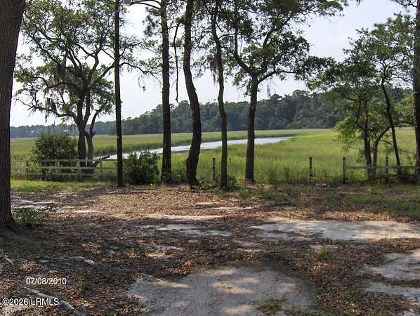 5.9 Acres of Residential Land for Sale in Beaufort, South Carolina
