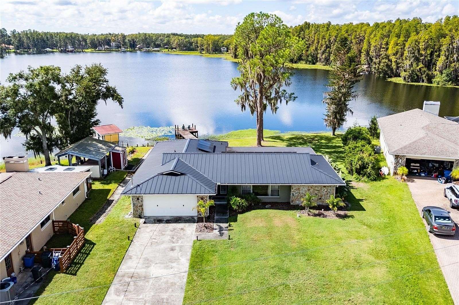 1.78 Acres of Land with Home for Sale in Land O' Lakes, Florida