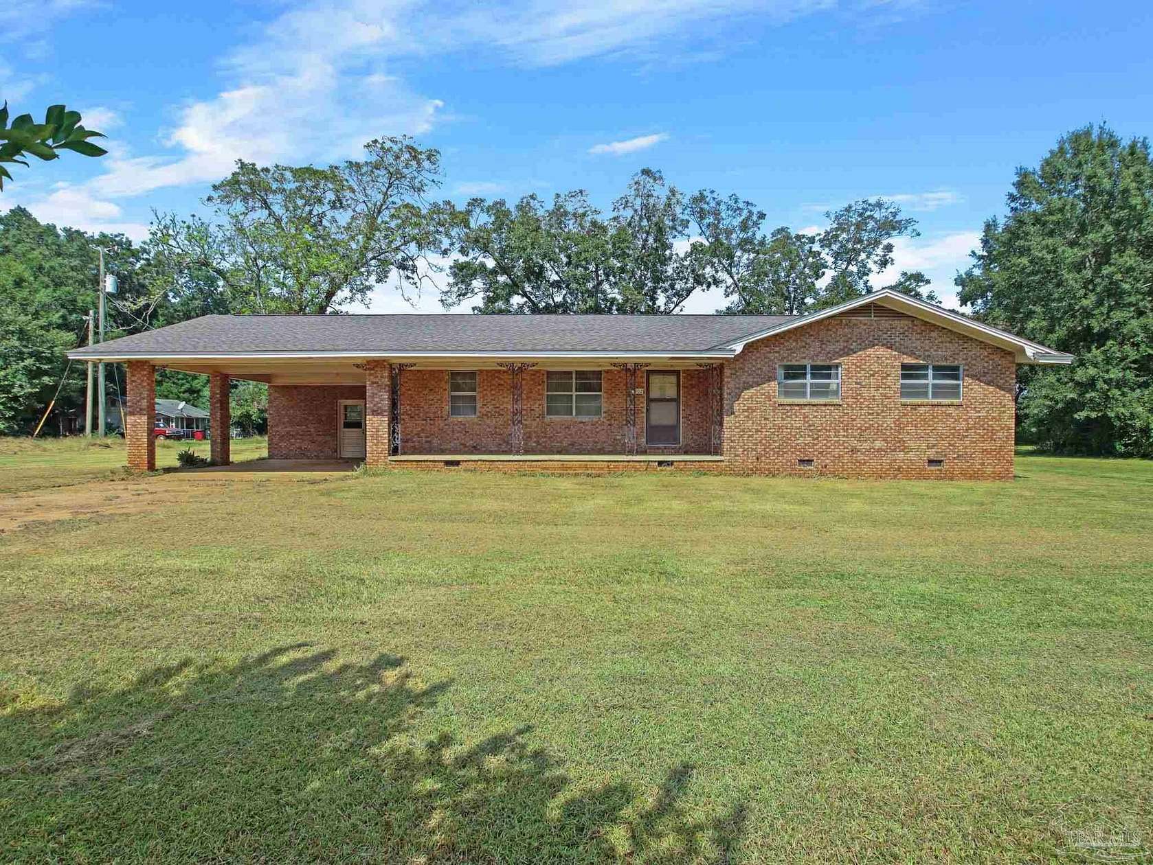 2.68 Acres of Land with Home for Sale in Jay, Florida