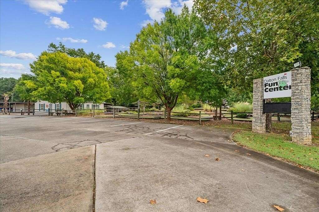 1.62 Acres of Commercial Land for Sale in Dalton, Georgia