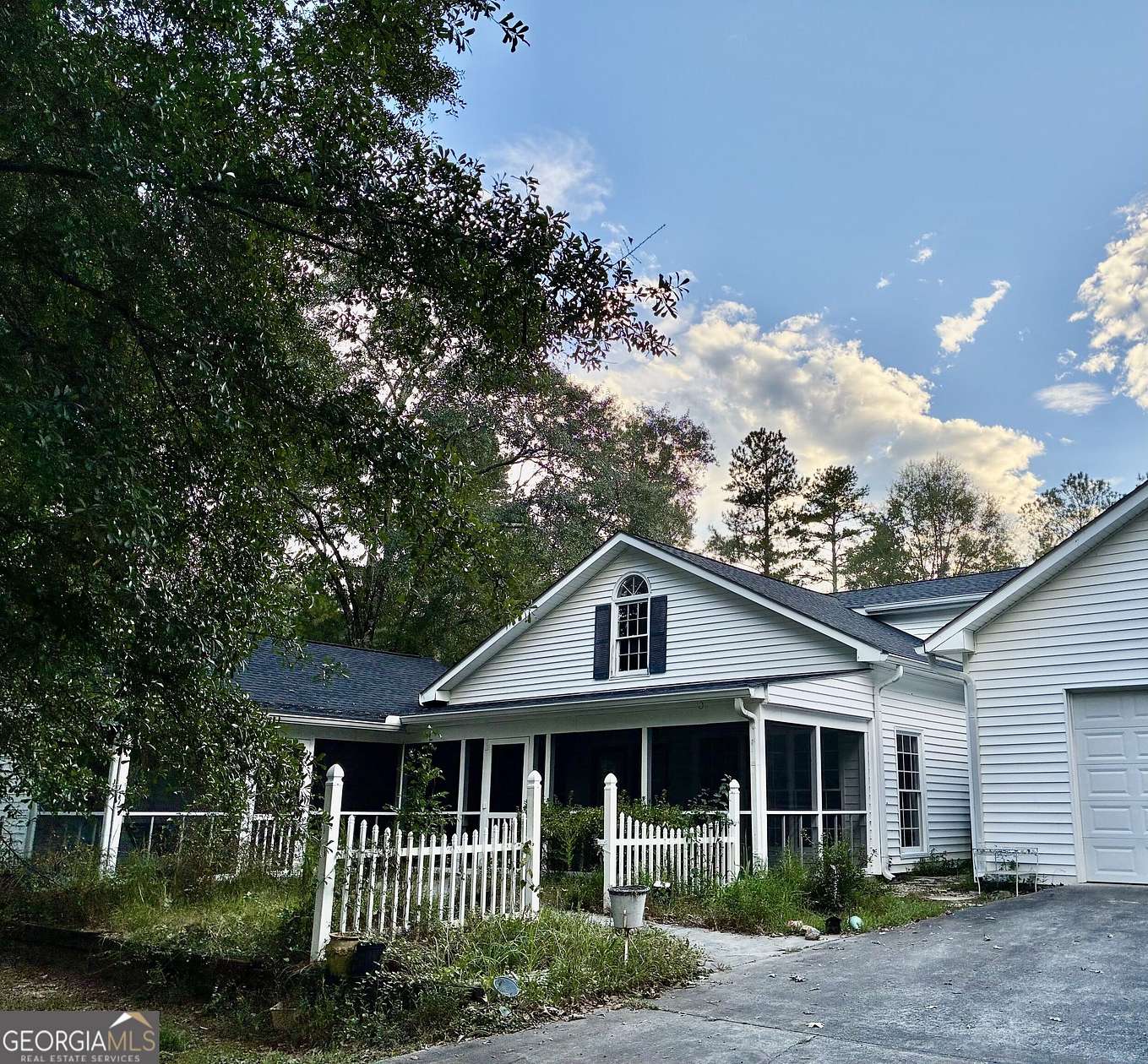 9 Acres of Land with Home for Sale in Rome, Georgia