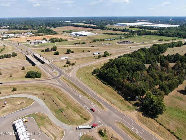 28.9 Acres of Commercial Land for Sale in Byhalia, Mississippi