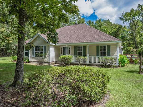 5 Acres of Land with Home for Sale in Crawfordville, Florida