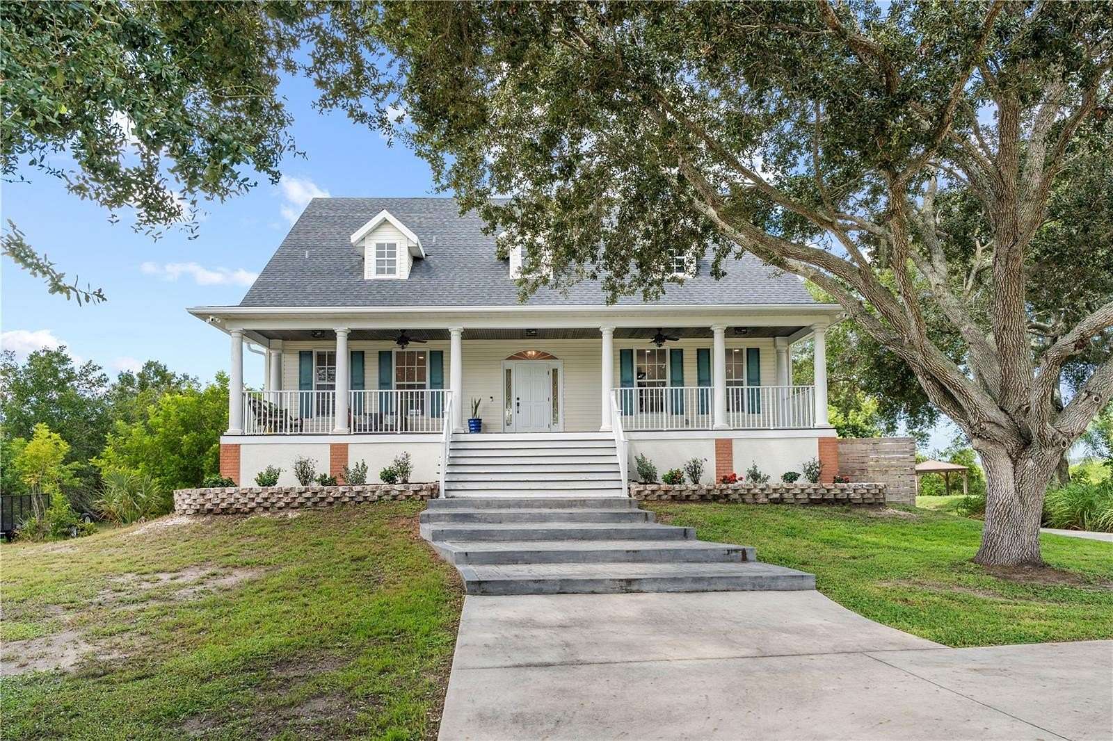 1.9 Acres of Land with Home for Sale in Tarpon Springs, Florida