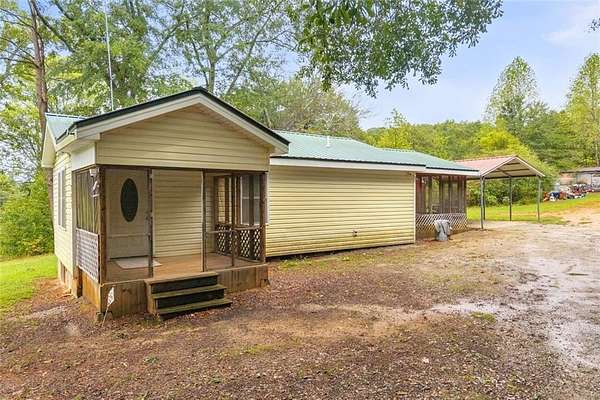 9.33 Acres of Land with Home for Sale in Toccoa, Georgia
