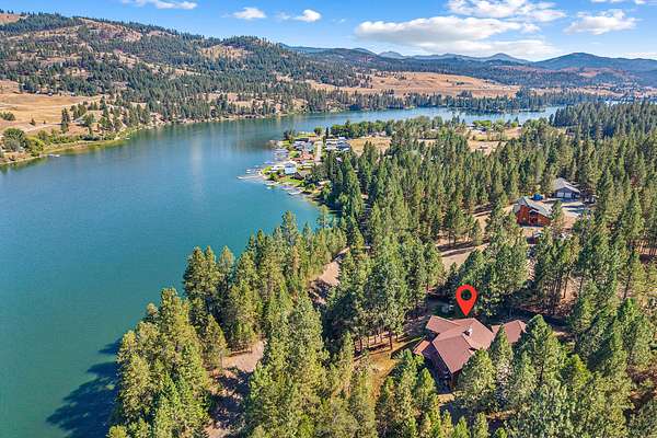 16 Acres of Recreational & Residential Land for Sale in Republic, Washington
