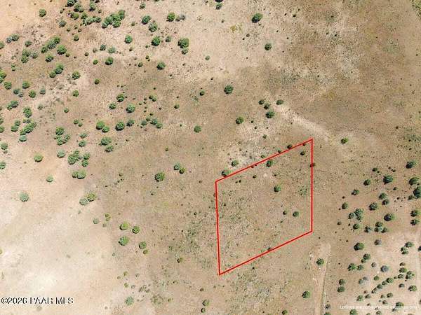 2 Acres of Residential Land for Sale in Paulden, Arizona