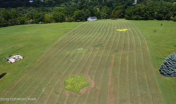 2.5 Acres of Residential Land for Sale in Saylorsburg, Pennsylvania