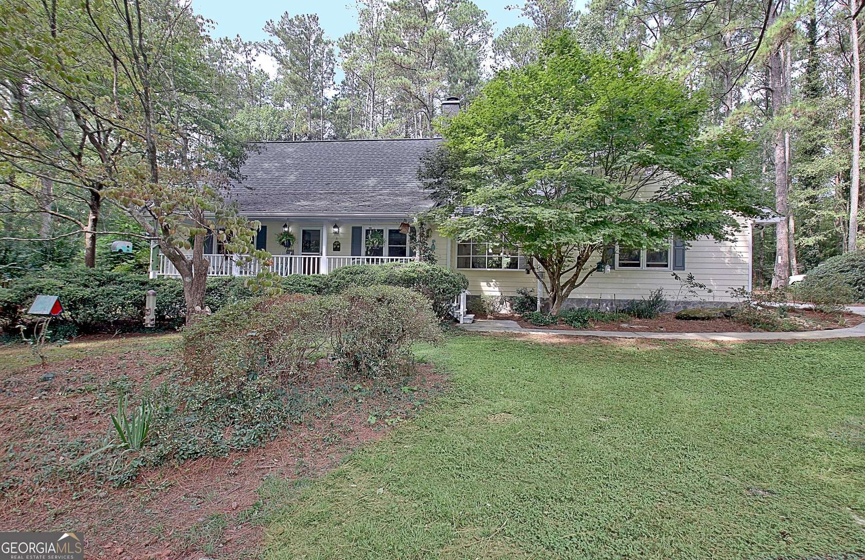 2 Acres of Land with Home for Sale in Fayetteville, Georgia
