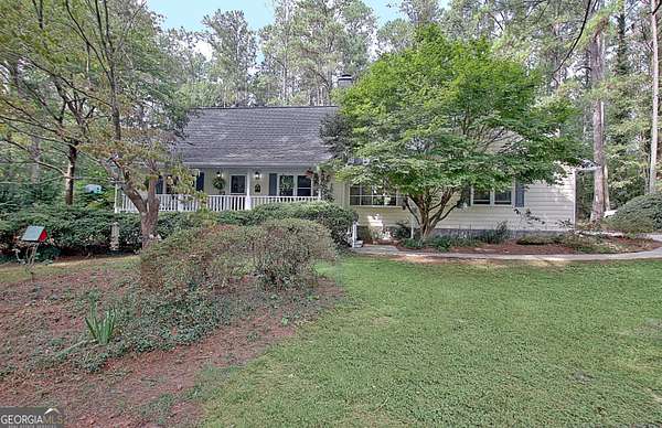 2 Acres of Land with Home for Sale in Fayetteville, Georgia