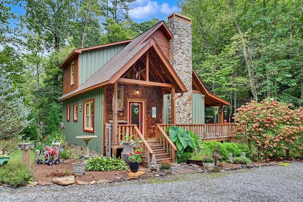 3 Acres of Land with Home for Sale in Hiawassee, Georgia
