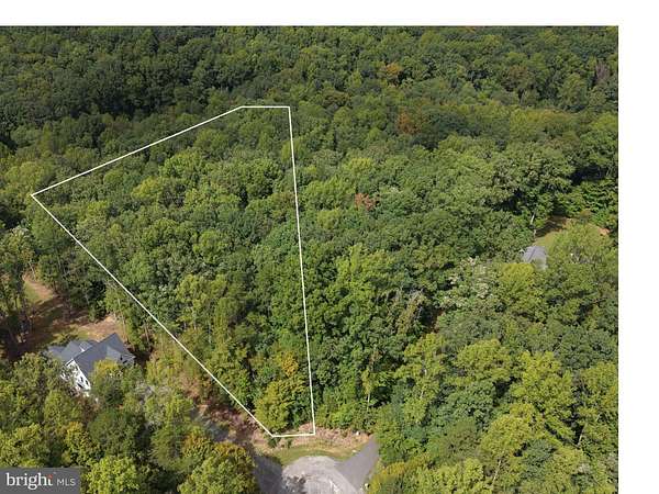 4 Acres of Residential Land for Sale in Mineral, Virginia