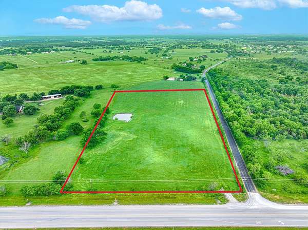 9 Acres of Commercial Land for Sale in Scurry, Texas