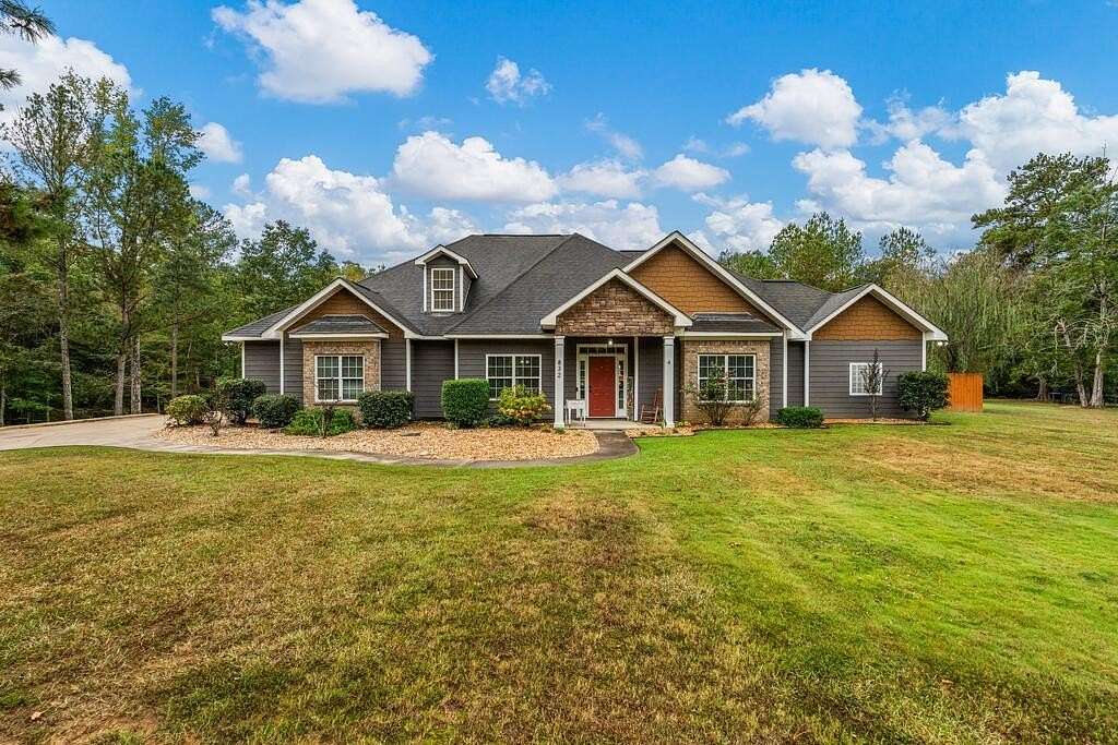 2 Acres of Land with Home for Sale in Hamilton, Georgia